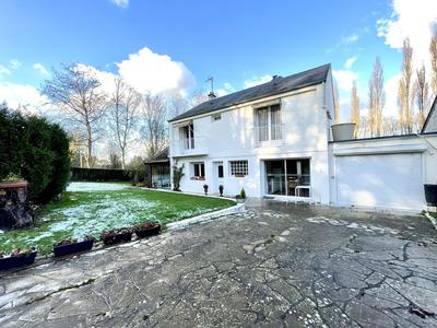 Maison - 142 m² - 7 pièces
