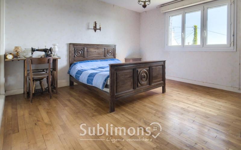 Maison traditionnelle - 122 m² - 5 pièces