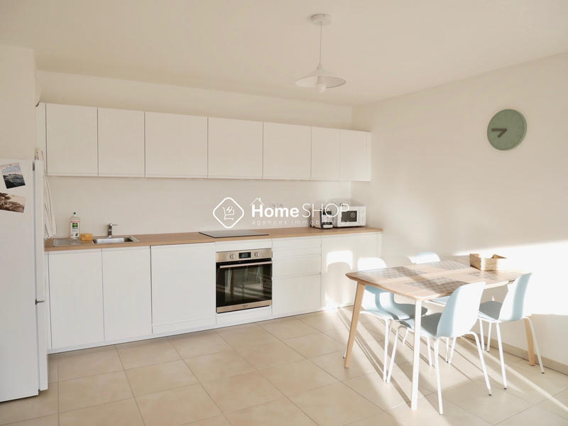 Appartement - 60 m² - 3 pièces