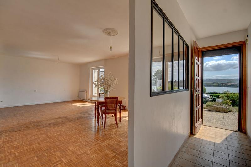 Maison - 180 m² - 6 pièces