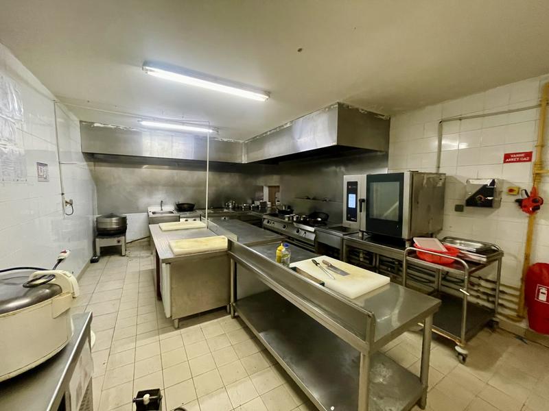 Local commercial - 600 m²