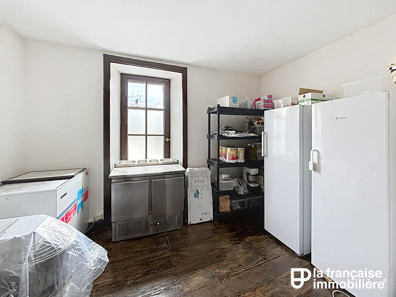 Immeuble - 5 pièces