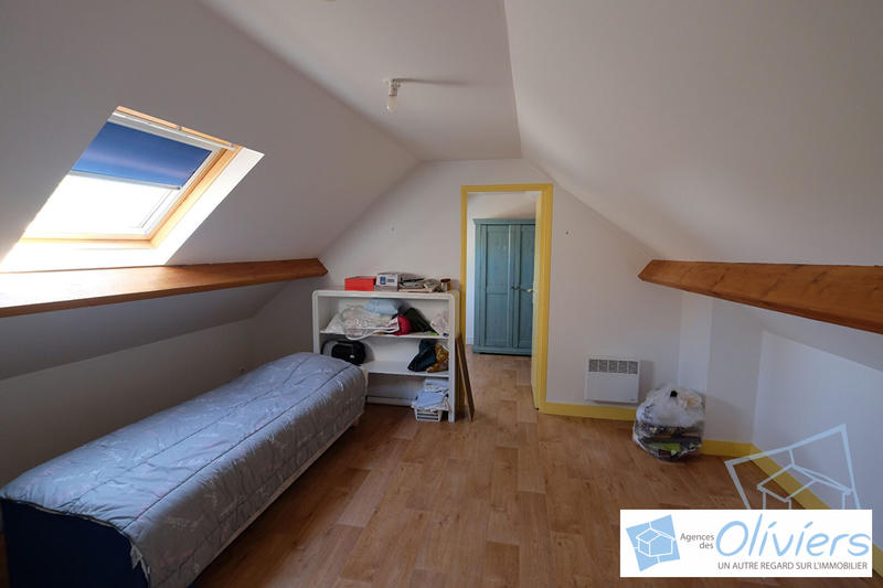 Maison - 285 m² - 8 pièces