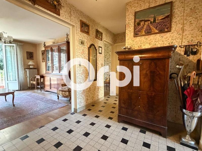 Appartement - 82 m² - 3 pièces