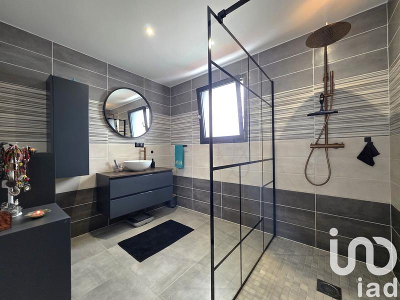 Maison - 173 m² - 5 pièces