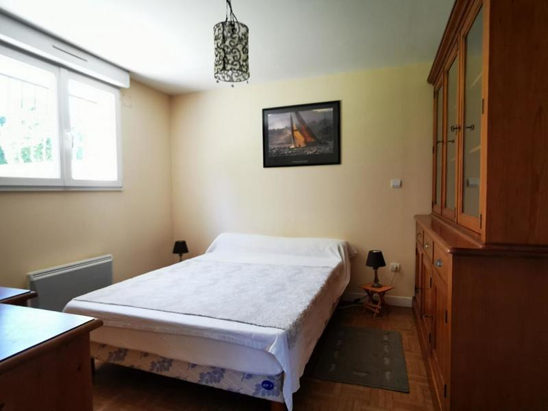 Maison - 215 m² - 14 pièces