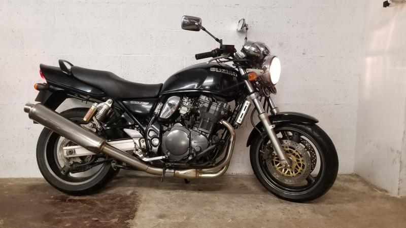 Suzuki Inazuma 750 gsx suzuki noir 0750 528