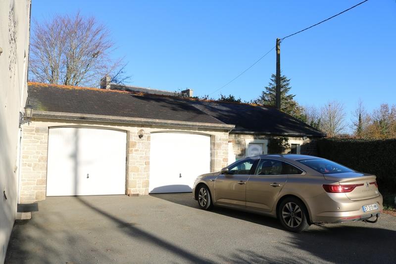 Propriété - 193 m² - 8 pièces