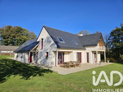 Maison de village - 139 m² - 7 pièces