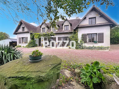 Maison - 165 m² - 6 pièces