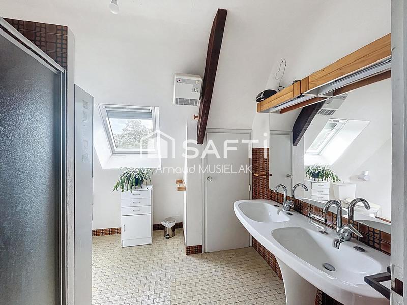 Maison - 159 m² - 6 pièces