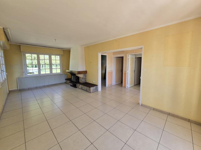 Maison - 96 m² - 6 pièces