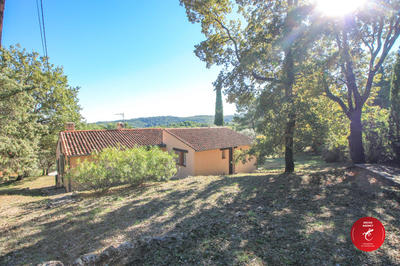 Villa - 96 m² - 5 pièces