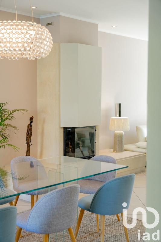 Maison - 193 m² - 6 pièces