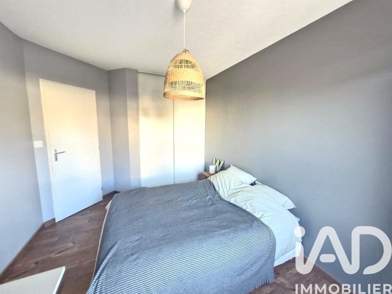 Maison - 98 m² - 5 pièces