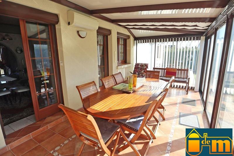 Pavillon - 130 m² - 7 pièces