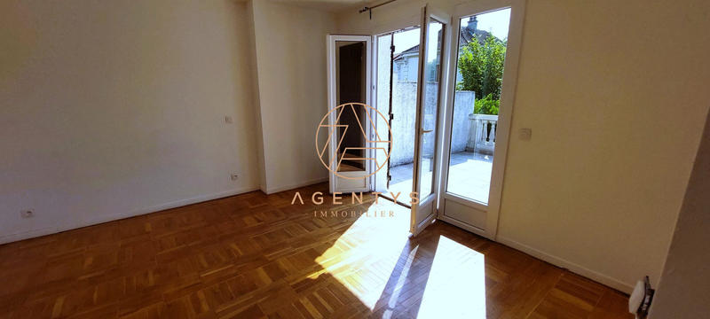 Maison - 170 m² - 5 pièces