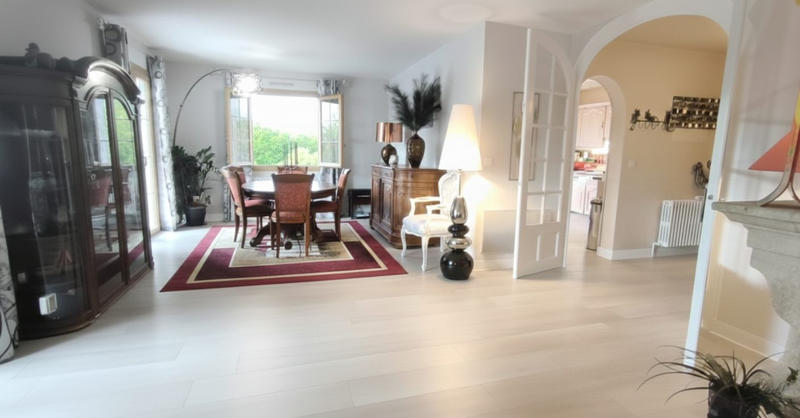 Villa - 169 m² - 6 pièces