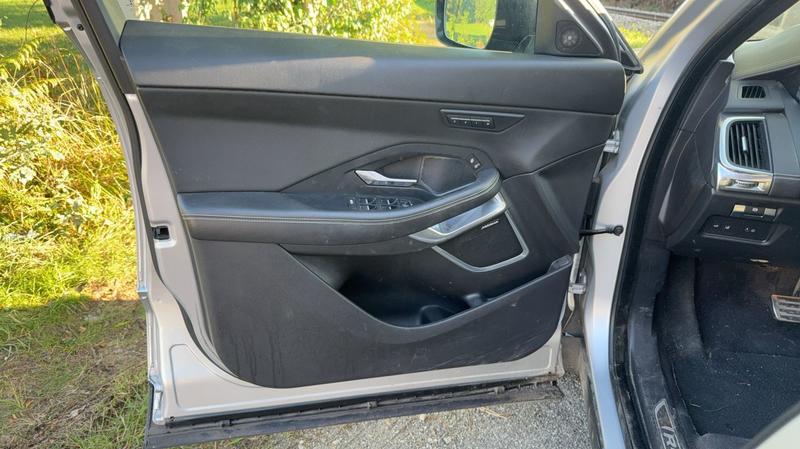 Jaguar E-Pace 2.0 P300 300 Awd Bva9 R-Dynamic - Automatique