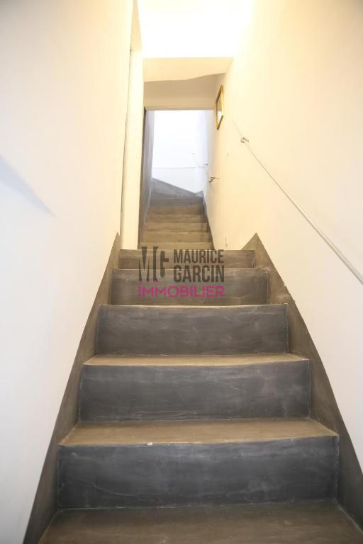 Maison - 149 m² - 7 pièces