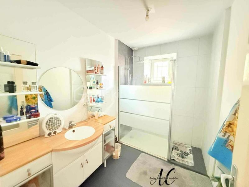 Maison - 106 m² - 5 pièces