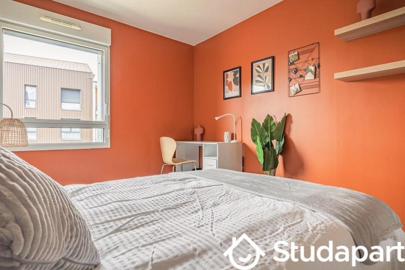 Chambre - 12 m² - 1 pièce