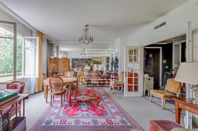 Appartement - 82 m² - 3 pièces