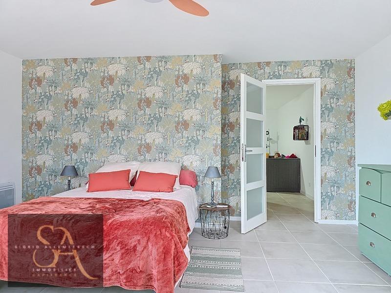 Propriété - 377 m² - 10 pièces