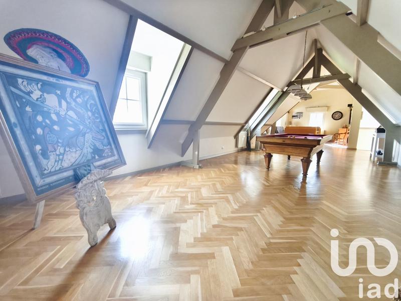 Maison - 339 m² - 7 pièces