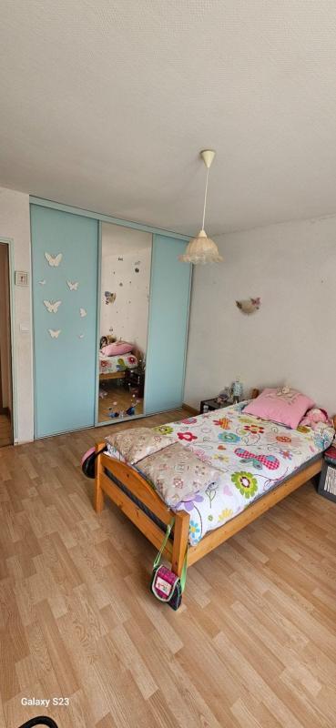 Villa - 166 m² - 6 pièces