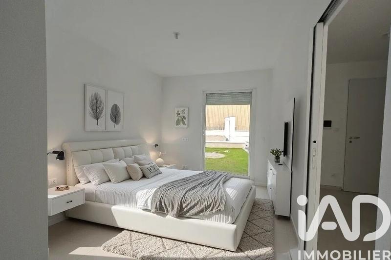 Maison - 102 m² - 5 pièces