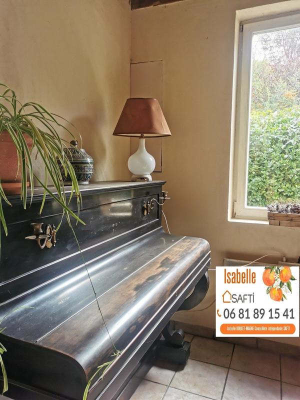 Maison - 102 m² - 4 pièces