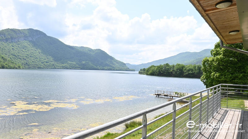 Fonds de commerce - Hôtellerie / Restauration - 150 m²