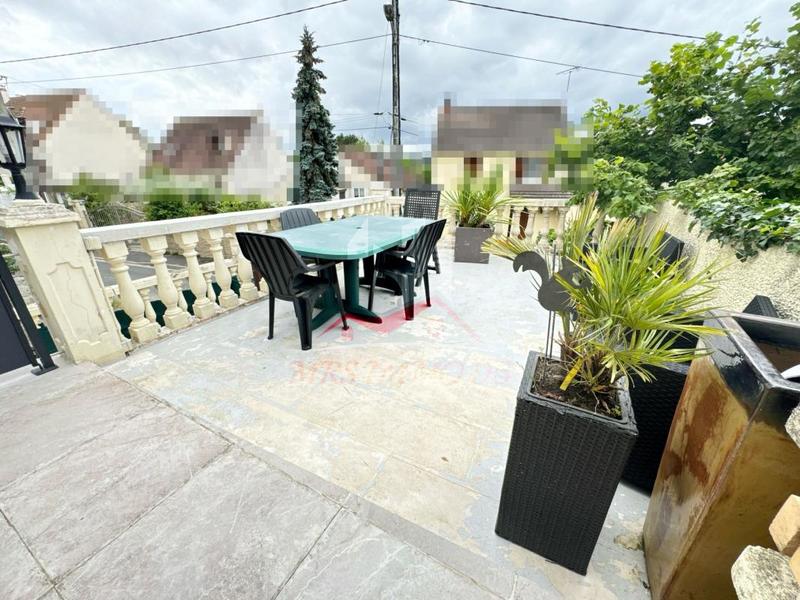 Maison - 117 m² - 7 pièces