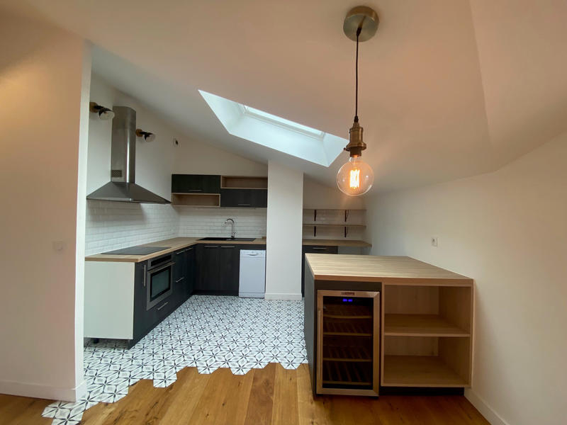 Appartement - 75 m² - 3 pièces