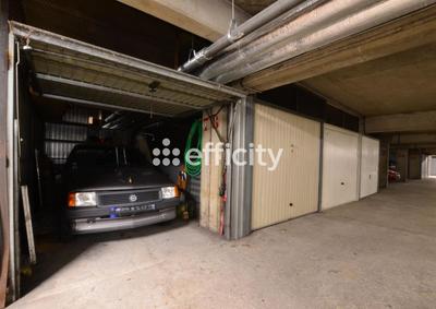 Garage - 13 m²
