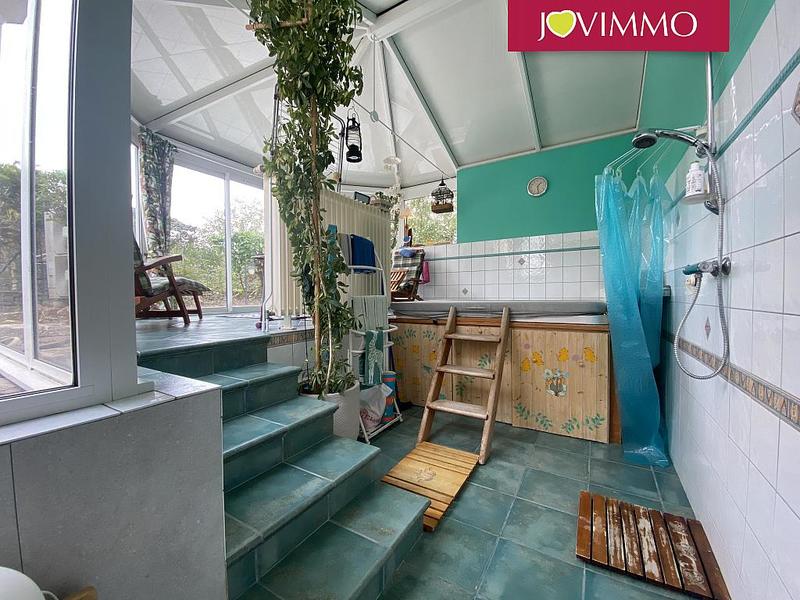 Maison - 237 m² - 9 pièces