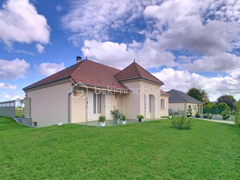 Pavillon - 130 m² - 5 pièces