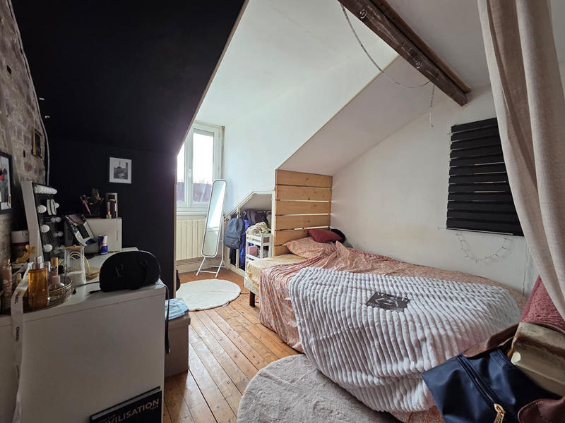 Maison - 80 m² - 4 pièces