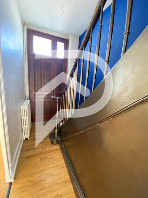 Maison - 106 m² - 5 pièces