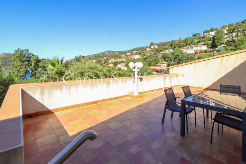 Maison - 200 m² - 7 pièces