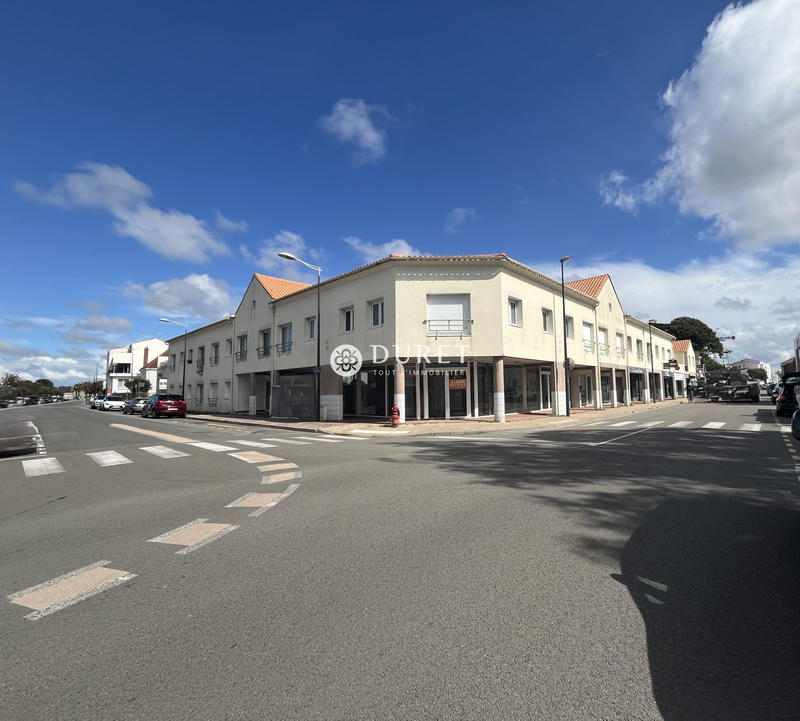 Local commercial - 140 m²