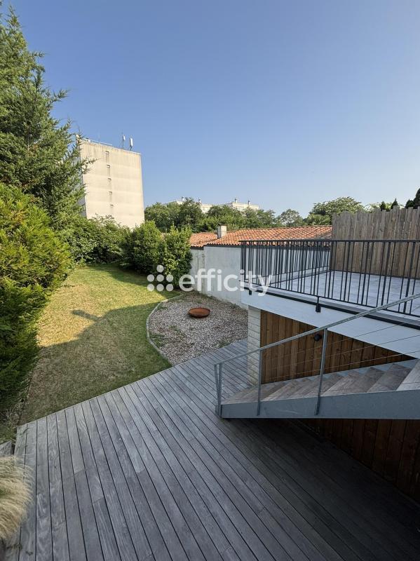 Maison - 150 m² - 4 pièces