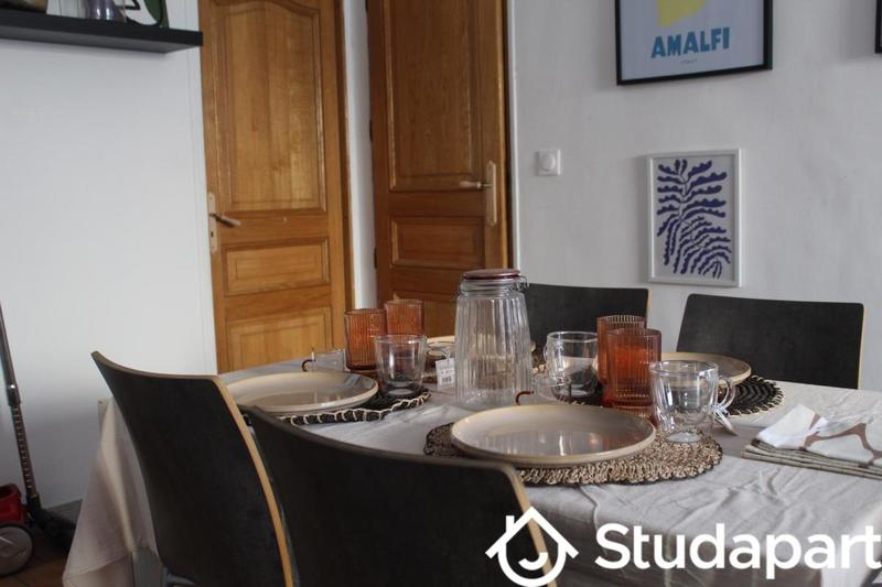 Chambre - 18 m² - 1 pièce