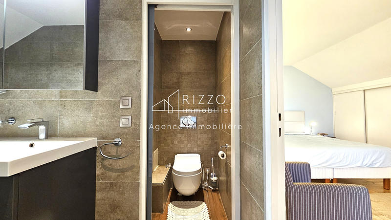 Appartement - 131 m² - 5 pièces