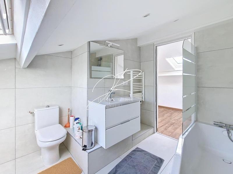 Maison - 150 m² - 5 pièces