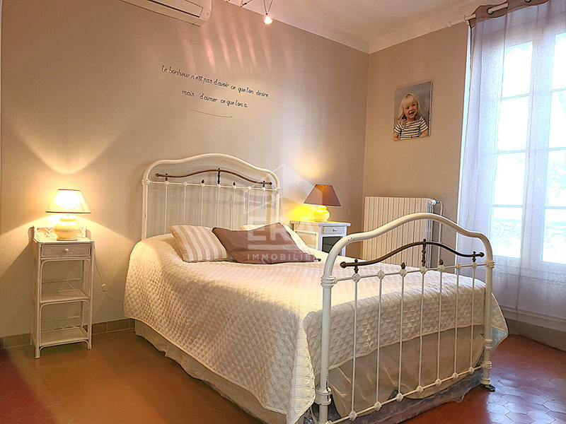 Maison - 160 m² - 5 pièces