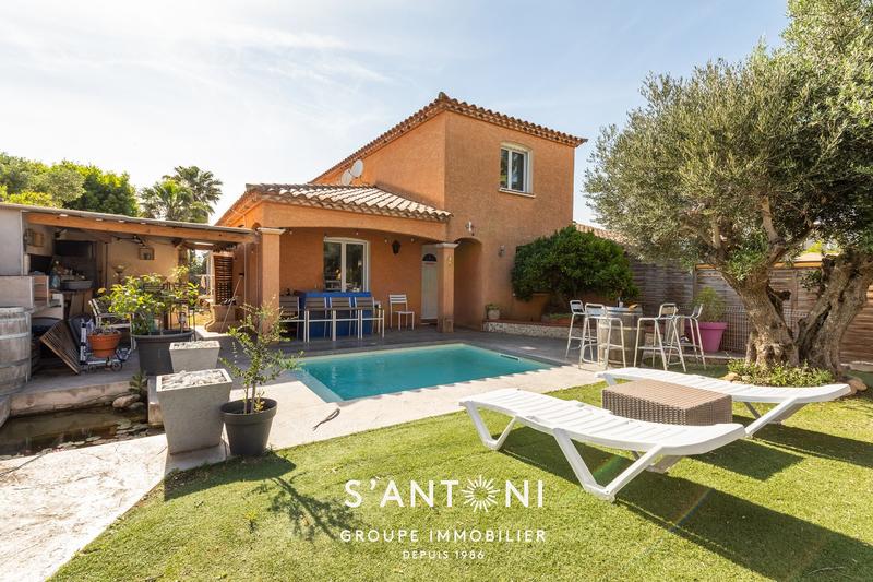 Maison - 153 m² - 7 pièces