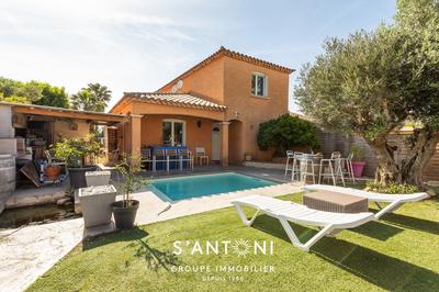 Maison - 153 m² - 7 pièces