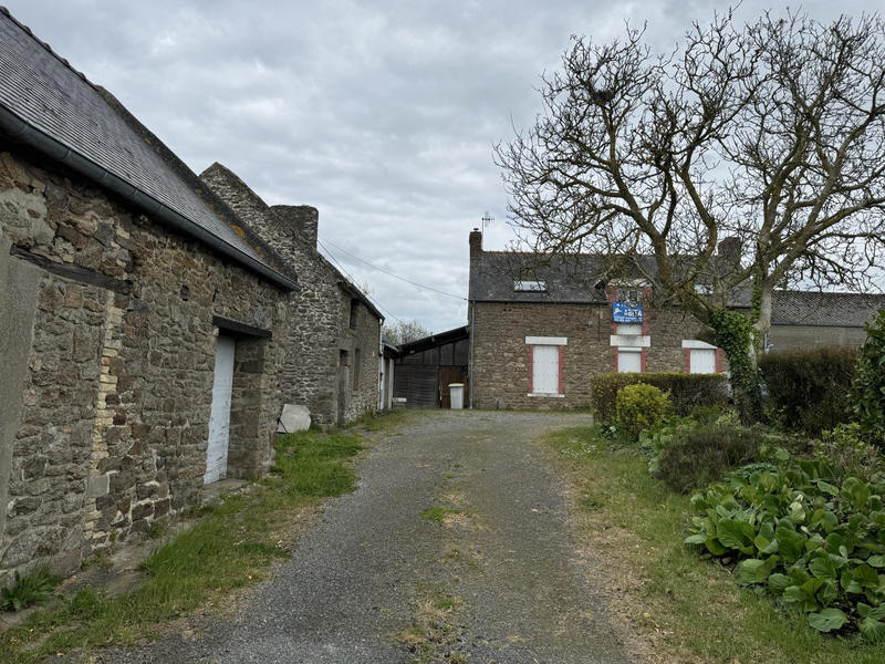 Ferme - 90 m² - 5 pièces